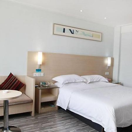 City Comfort Inn Wuhan Caidian Square Екстер'єр фото