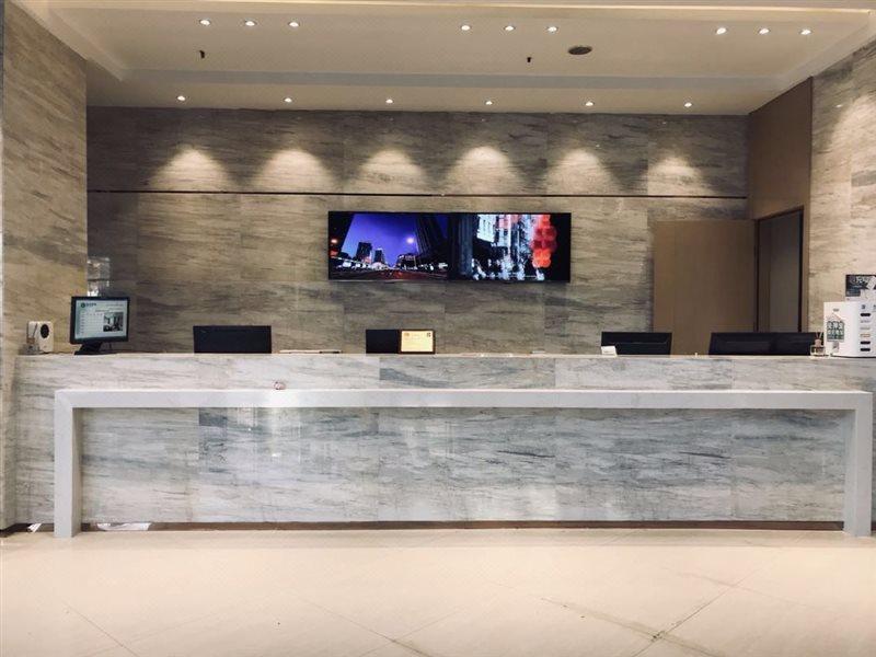 City Comfort Inn Wuhan Caidian Square Екстер'єр фото