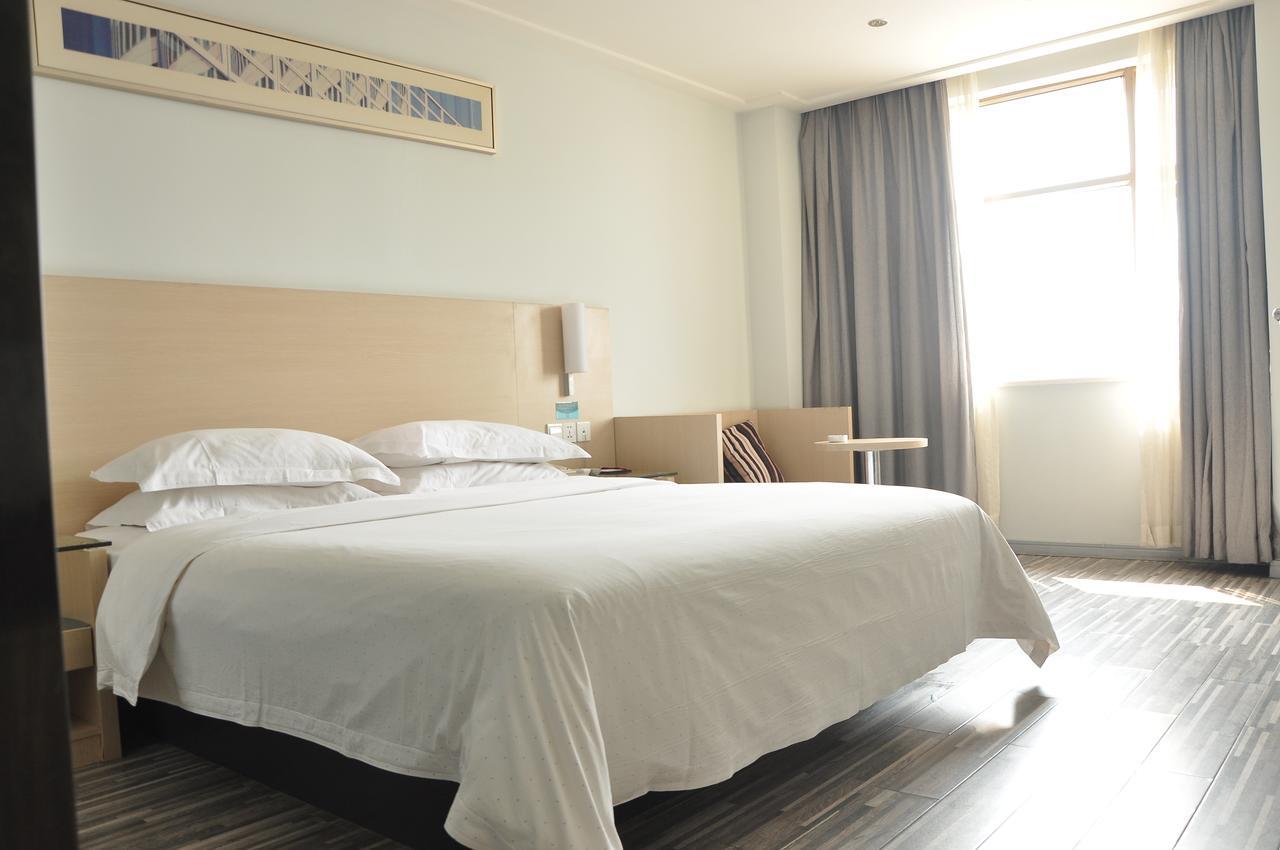 City Comfort Inn Wuhan Caidian Square Екстер'єр фото